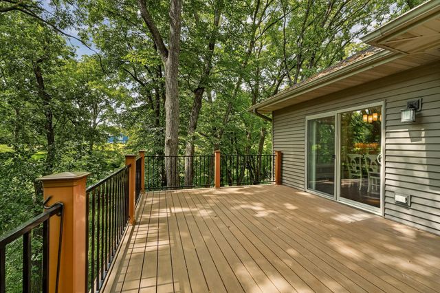 2130 Arlen Court SW, Rochester, MN 55902
