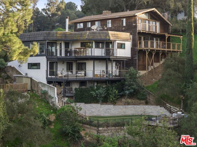 19901 Grand View Drive, Topanga (los Angeles), CA 90290