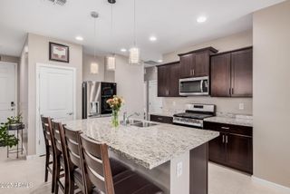 10736 W CHIPMAN Road, Tolleson, AZ 85353