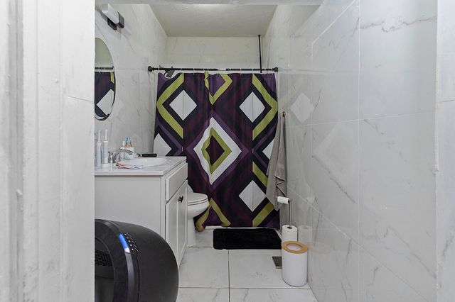 16025 NW 20TH Avenue, Miami Gardens, FL 33054