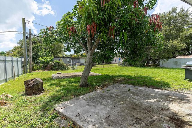 16025 NW 20TH Avenue, Miami Gardens, FL 33054