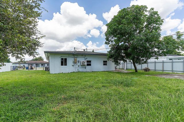 16025 NW 20TH Avenue, Miami Gardens, FL 33054