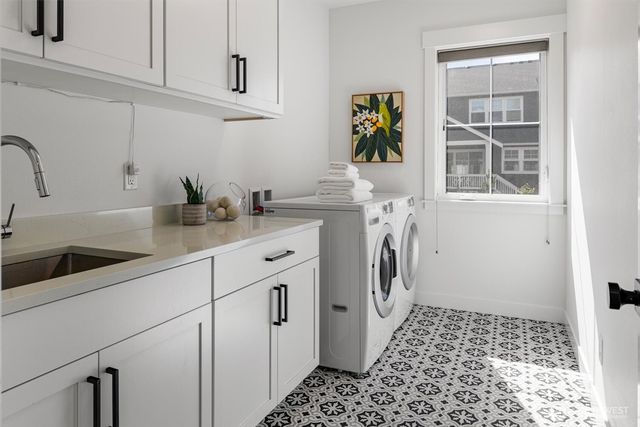 12119 12th Avenue NW, Seattle, WA 98177
