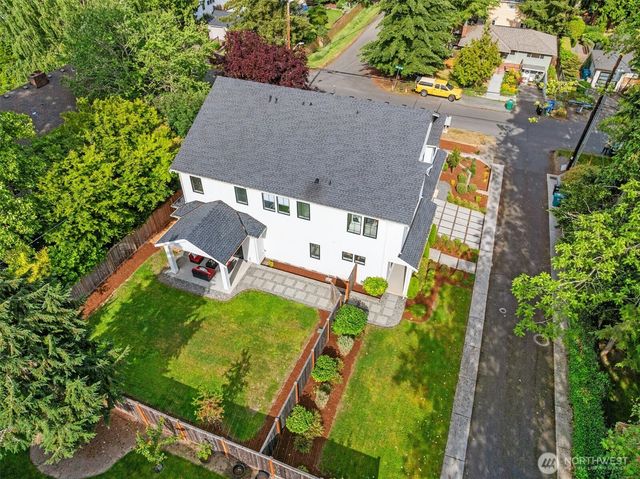 12119 12th Avenue NW, Seattle, WA 98177