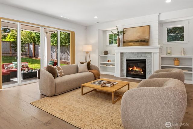 12119 12th Avenue NW, Seattle, WA 98177