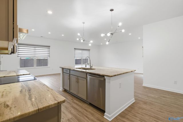 125 Holly Fern Drive, Harvest, AL 35749