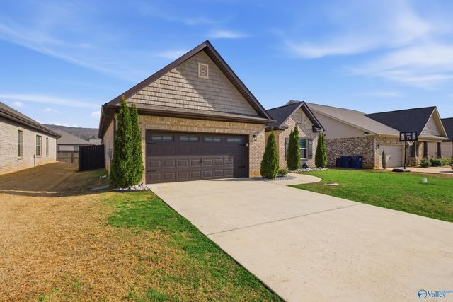 125 Holly Fern Drive, Harvest, AL 35749