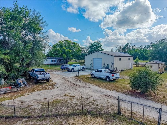 4536 EMPIRE CHURCH RD, Groveland, FL 34736