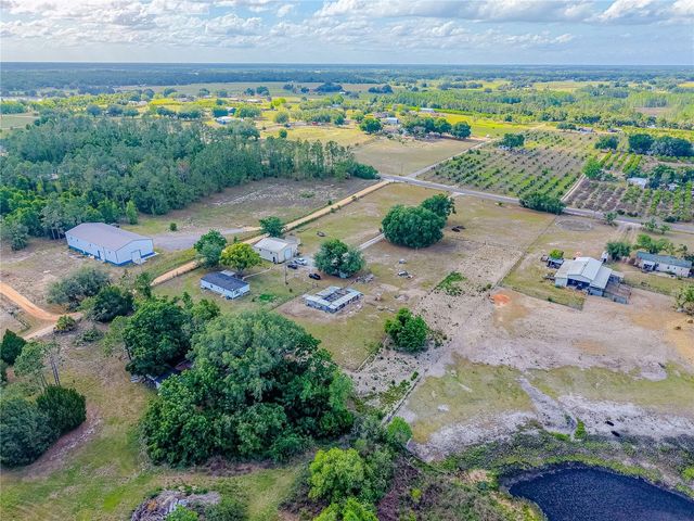 4536 EMPIRE CHURCH RD, Groveland, FL 34736