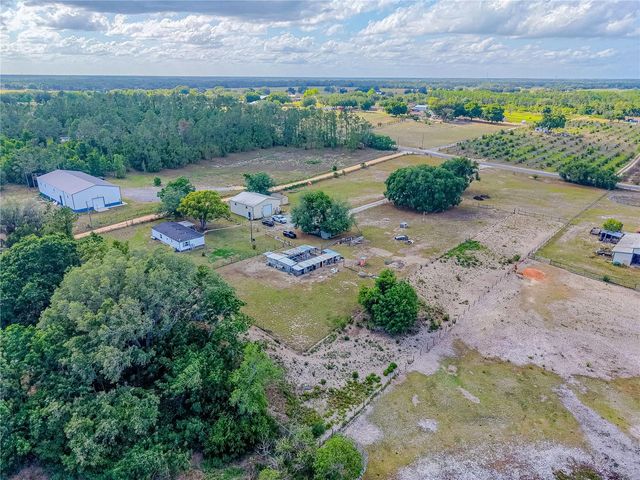 4536 EMPIRE CHURCH RD, Groveland, FL 34736