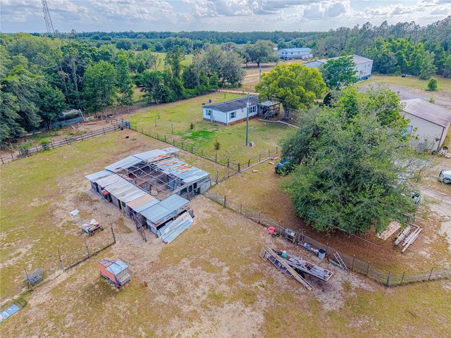 4536 EMPIRE CHURCH RD, Groveland, FL 34736