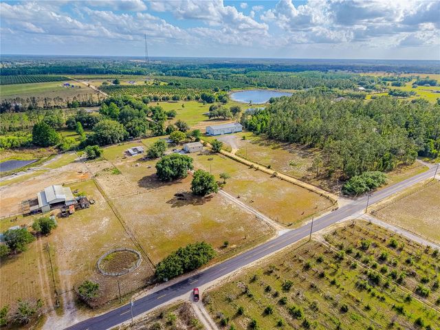 4536 EMPIRE CHURCH RD, Groveland, FL 34736