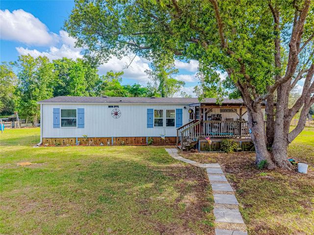4536 EMPIRE CHURCH RD, Groveland, FL 34736