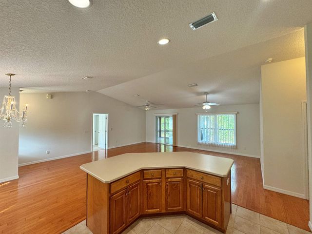 932 Delcie Dr, St Augustine, FL 32086