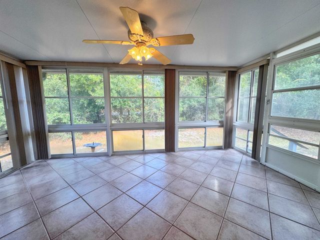 932 Delcie Dr, St Augustine, FL 32086