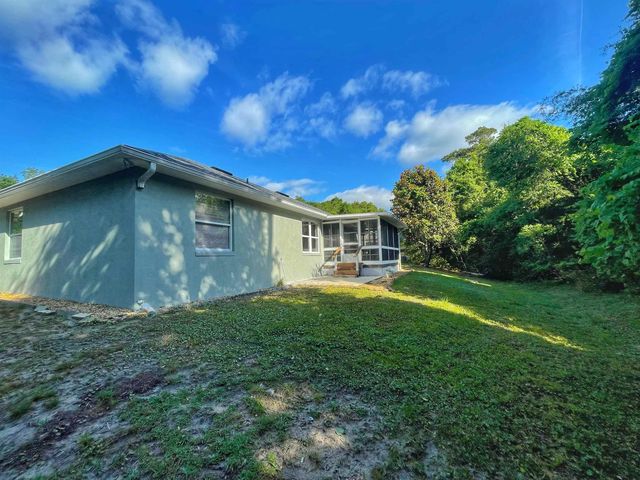 932 Delcie Dr, St Augustine, FL 32086