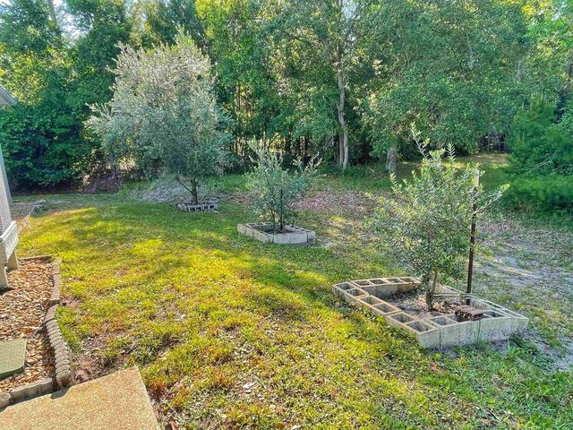 932 Delcie Dr, St Augustine, FL 32086