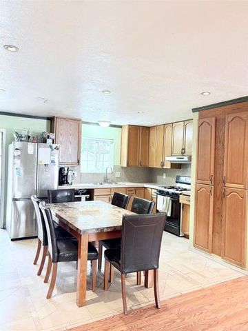 177 Mayfair Street, Oceanside, CA 92058