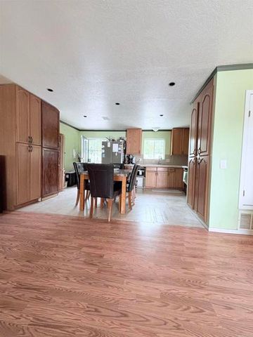 177 Mayfair Street, Oceanside, CA 92058