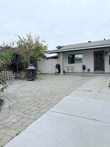 177 Mayfair Street, Oceanside, CA 92058
