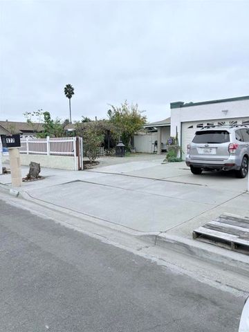 177 Mayfair Street, Oceanside, CA 92058