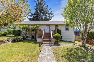 10104 98th Street SW, Lakewood, WA 98498
