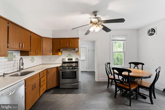 809 ARDMORE AVE, Ardmore, PA 19003