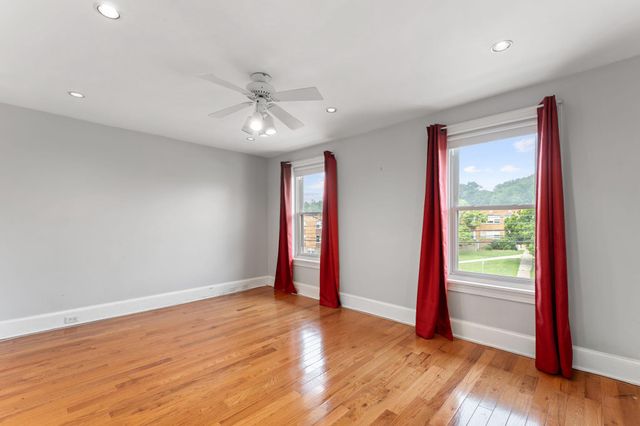 809 ARDMORE AVE, Ardmore, PA 19003