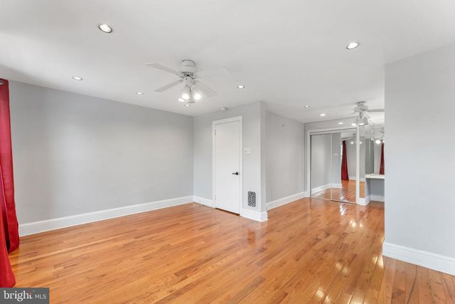 809 ARDMORE AVE, Ardmore, PA 19003