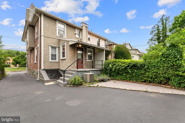 809 ARDMORE AVE, Ardmore, PA 19003