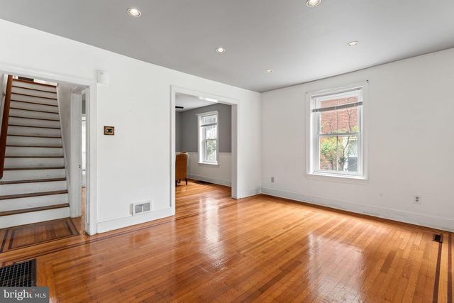 809 ARDMORE AVE, Ardmore, PA 19003
