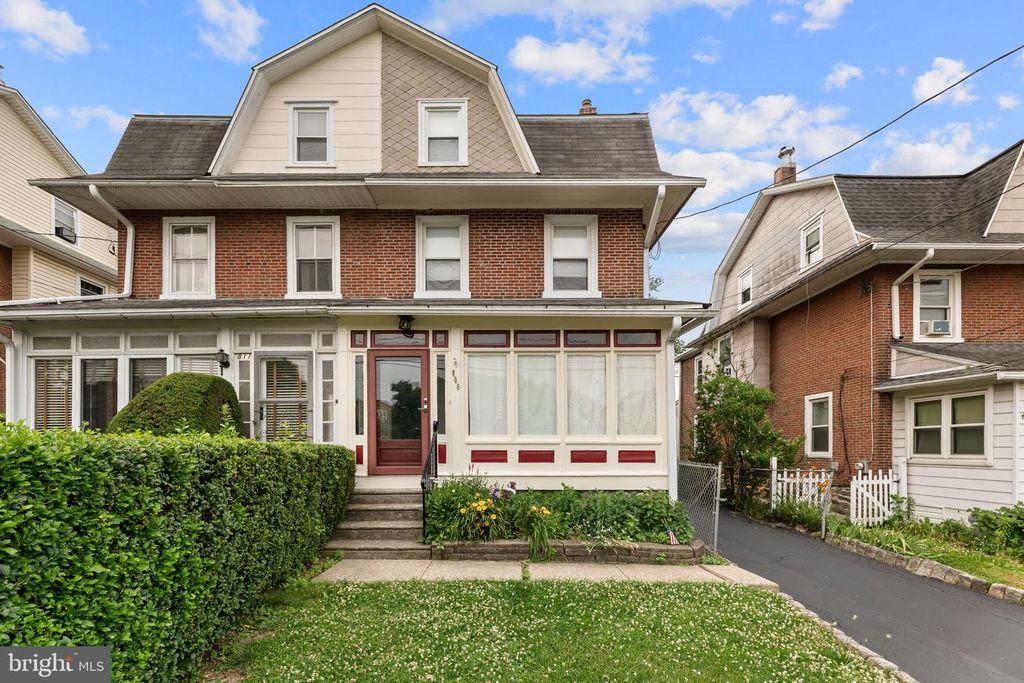 809 ARDMORE AVE, Ardmore, PA 19003