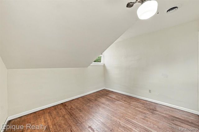 16167 Manchester Avenue, Eastpointe, MI 48021