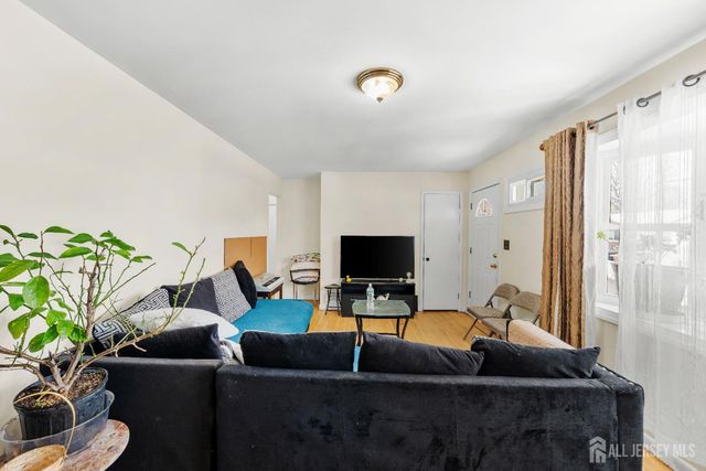 1432 Division Avenue, Piscataway, NJ 08854