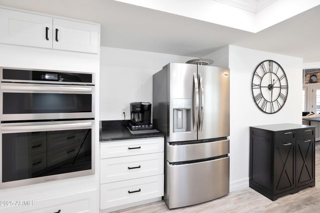 7350 E ARLINGTON Road, Scottsdale, AZ 85250