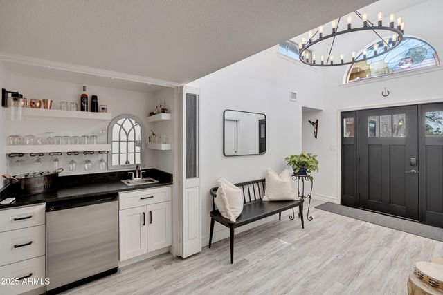 7350 E ARLINGTON Road, Scottsdale, AZ 85250