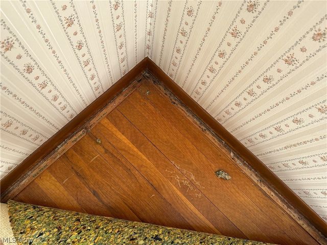 38345 Aurora Road, Solon, OH 44139