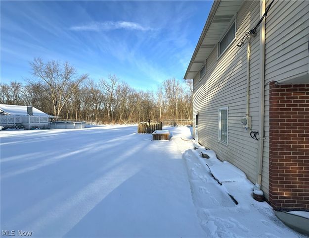 38345 Aurora Road, Solon, OH 44139