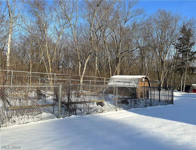 38345 Aurora Road, Solon, OH 44139