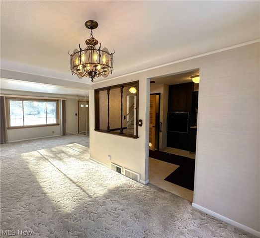 38345 Aurora Road, Solon, OH 44139