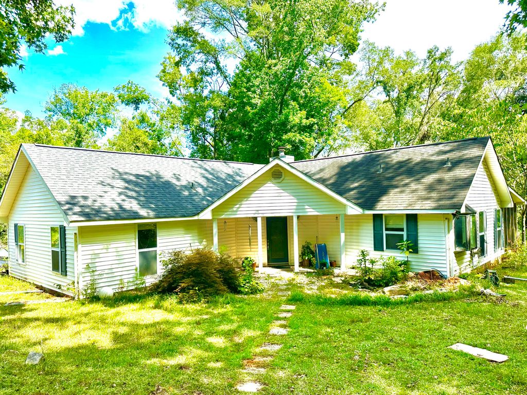 6322 Yelton Road, Appling, GA 30802