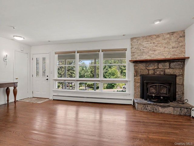 11 Leona Drive, Brewster, NY 10509