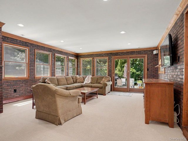 11 Leona Drive, Brewster, NY 10509
