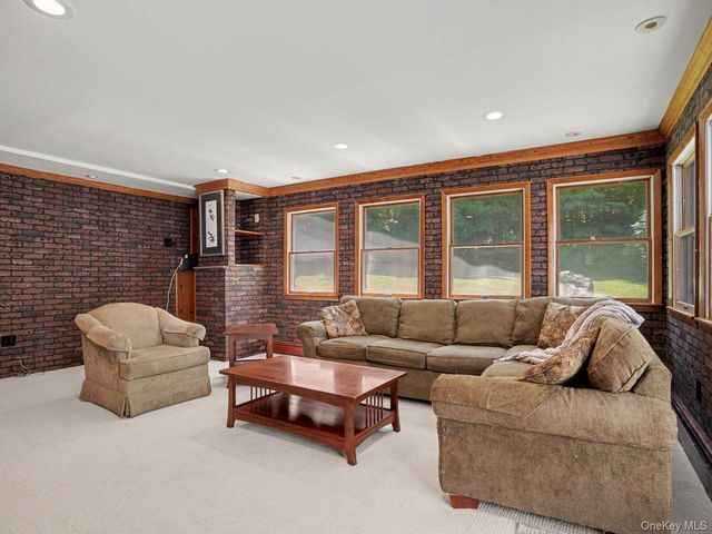 11 Leona Drive, Brewster, NY 10509