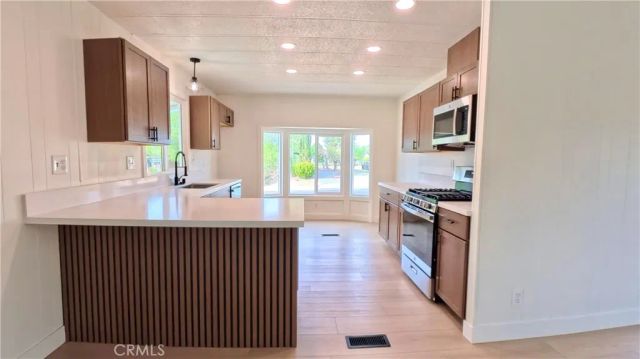 16251 Wimbleton Drive, Victorville, CA 92395