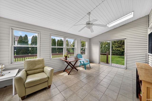 51263 Leeward Point, Granger, IN 46530
