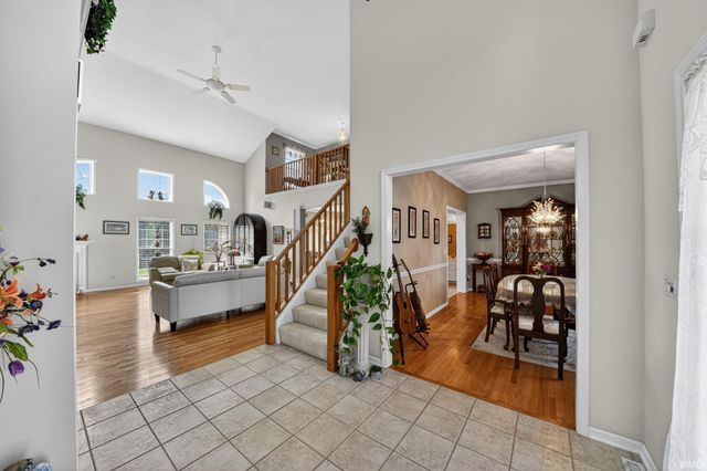 51263 Leeward Point, Granger, IN 46530