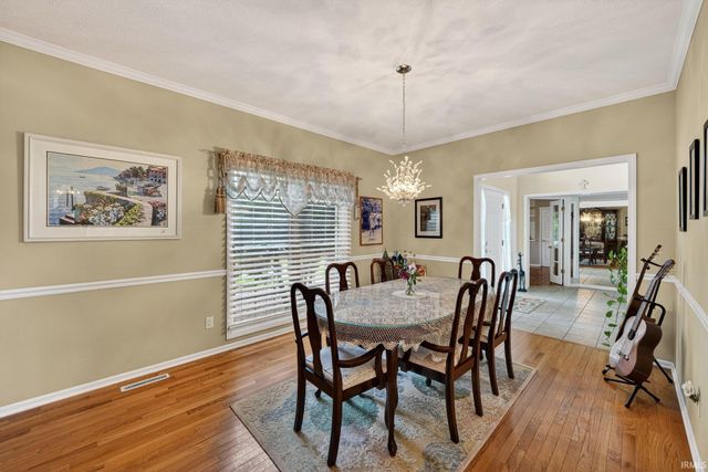 51263 Leeward Point, Granger, IN 46530