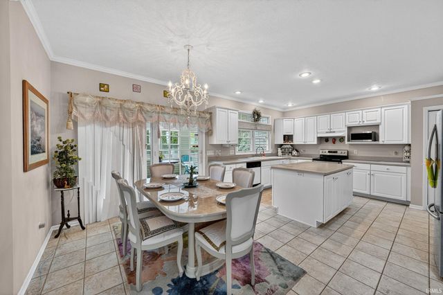 51263 Leeward Point, Granger, IN 46530