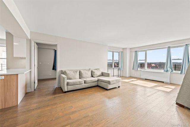 107-40 queens Boulevard 10a, Forest Hills, NY 11375